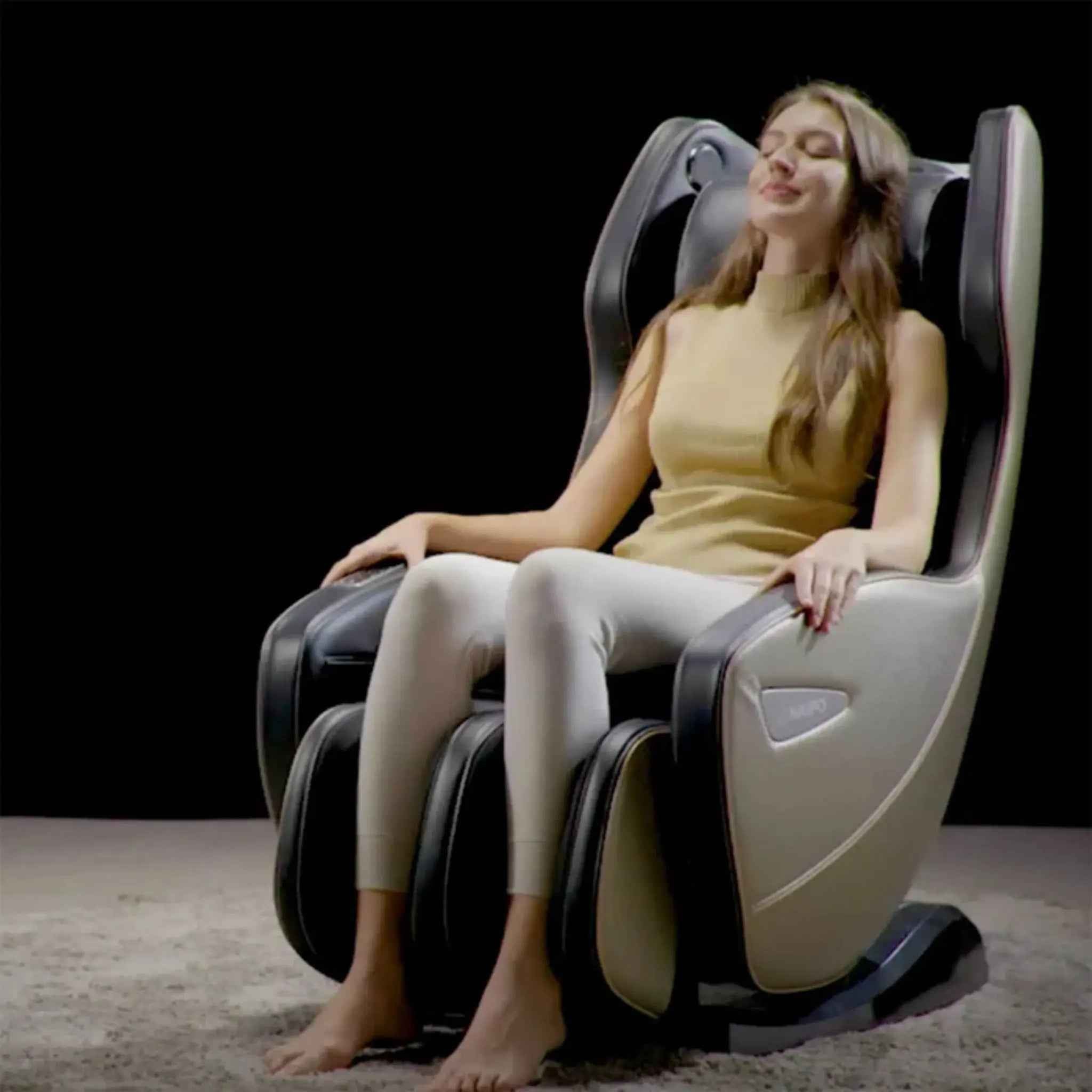 Naipo Premium Massage Chair with Bluetooth - Space-saving - MassageKraft
